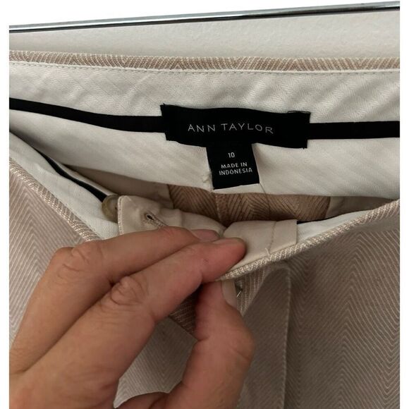 Ann Taylor The STRAIGHT Cream Linen Blend Business Pants Size 10 officewear NWT - Picture 4 of 15